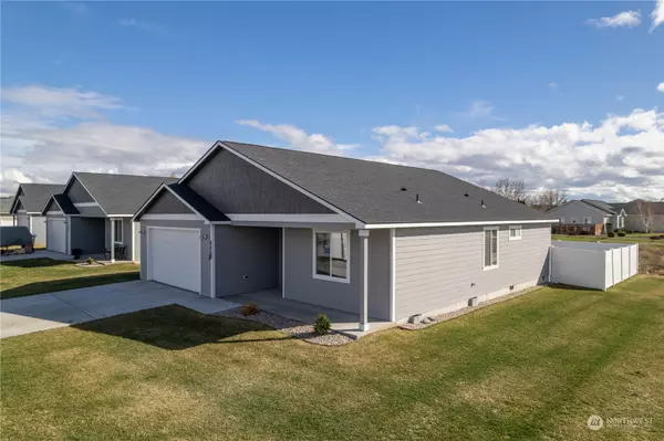 Moses Lake, WA 98837,400 S Trillium