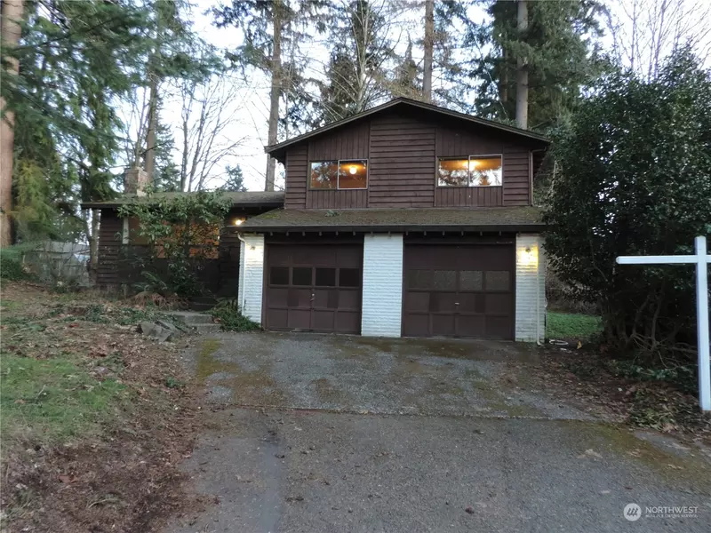 4 143rd ST SE, Lynnwood, WA 98087