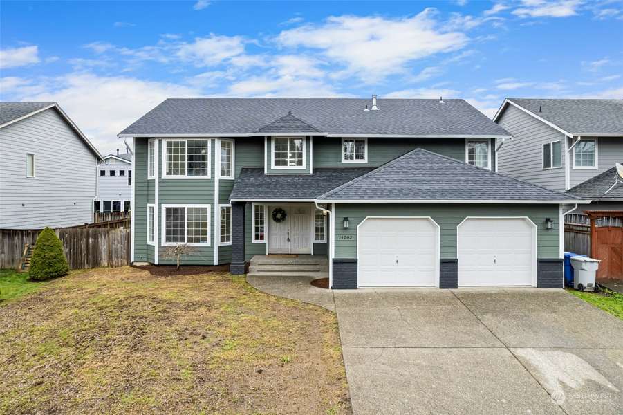 14202 SE 282nd ST, Kent, WA 98042