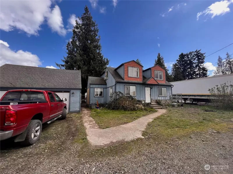 2701 12th ST NW, Edgewood, WA 98371