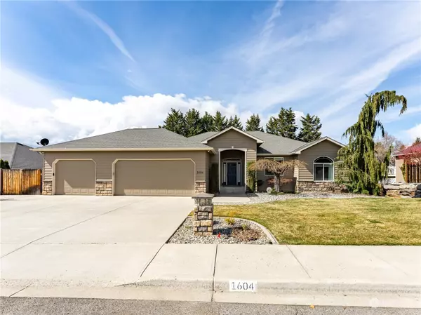 1604 Hannah WAY, East Wenatchee, WA 98802