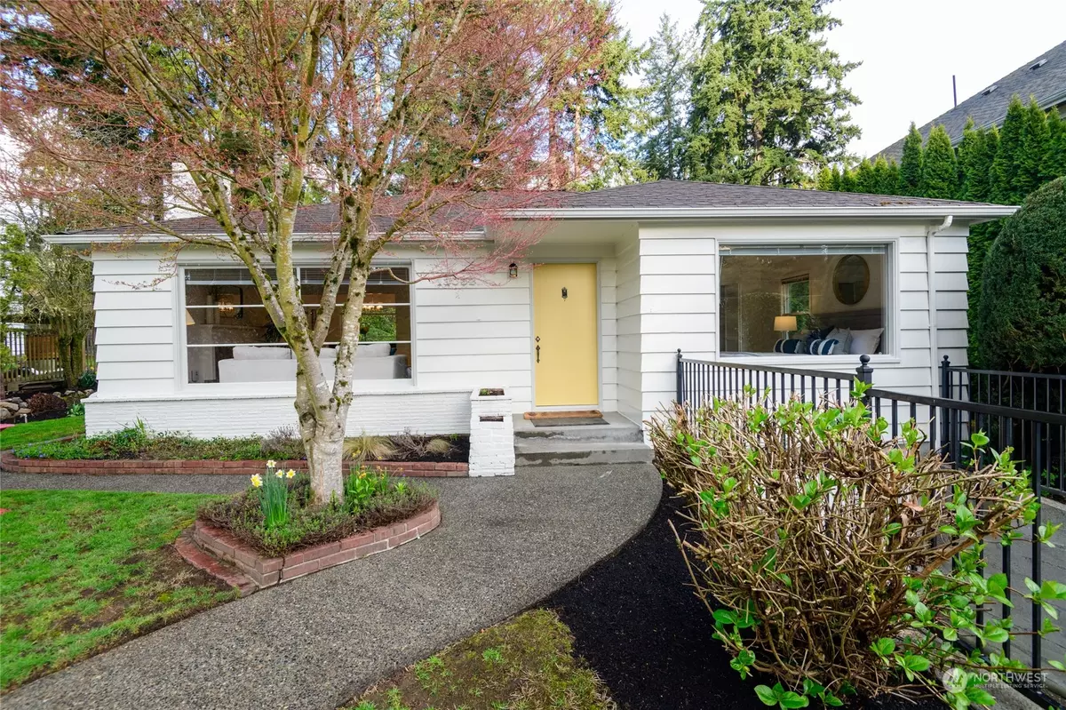 Seattle, WA 98177,13032 4th AVE NW