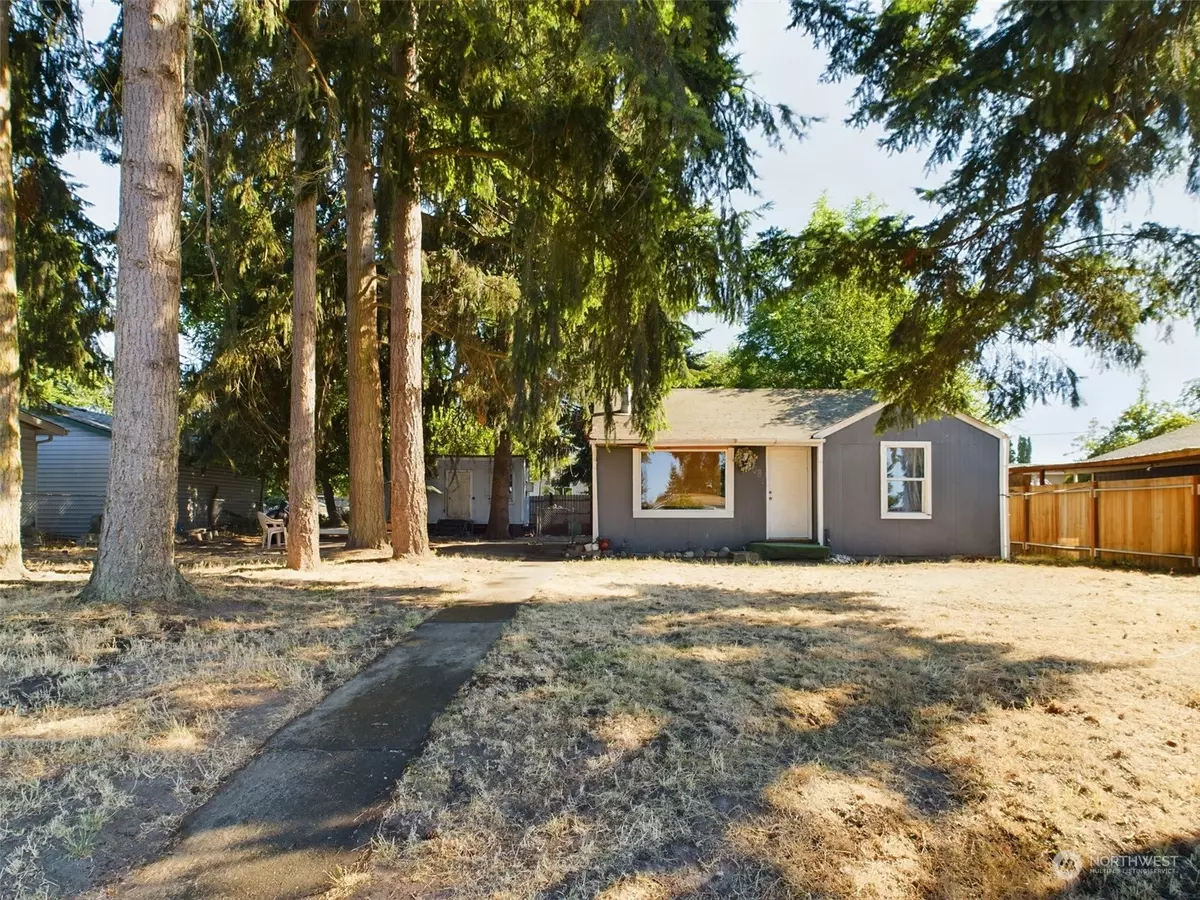 Auburn, WA 98002,908 6th ST SE