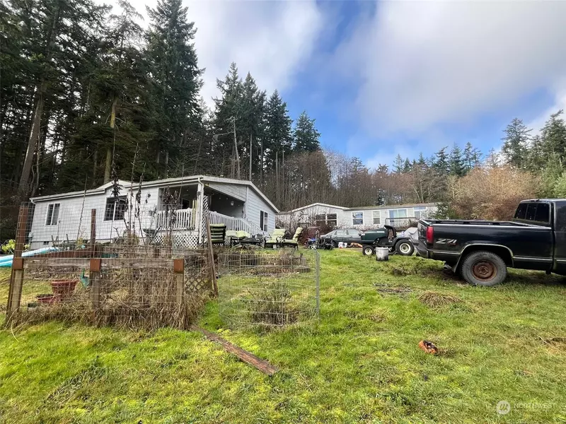 196 Harrington RD, Coupeville, WA 98239