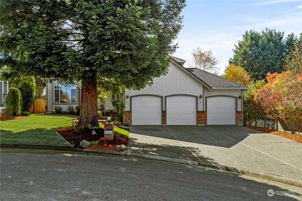 23025 SE 247th CT, Maple Valley, WA 98038