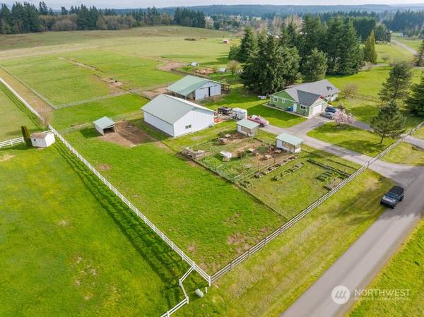 9422 Gustafson LN SW, Rochester, WA 98579