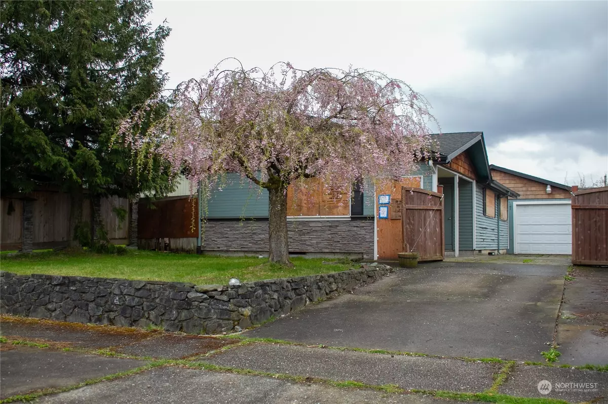 Tacoma, WA 98418,1772 S 44th ST