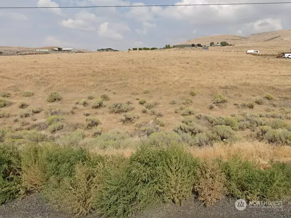 1 XX Bohoskey DR, Yakima, WA 98901