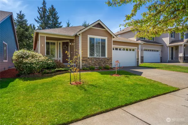 9240 Periwinkle LOOP NE, Lacey, WA 98516