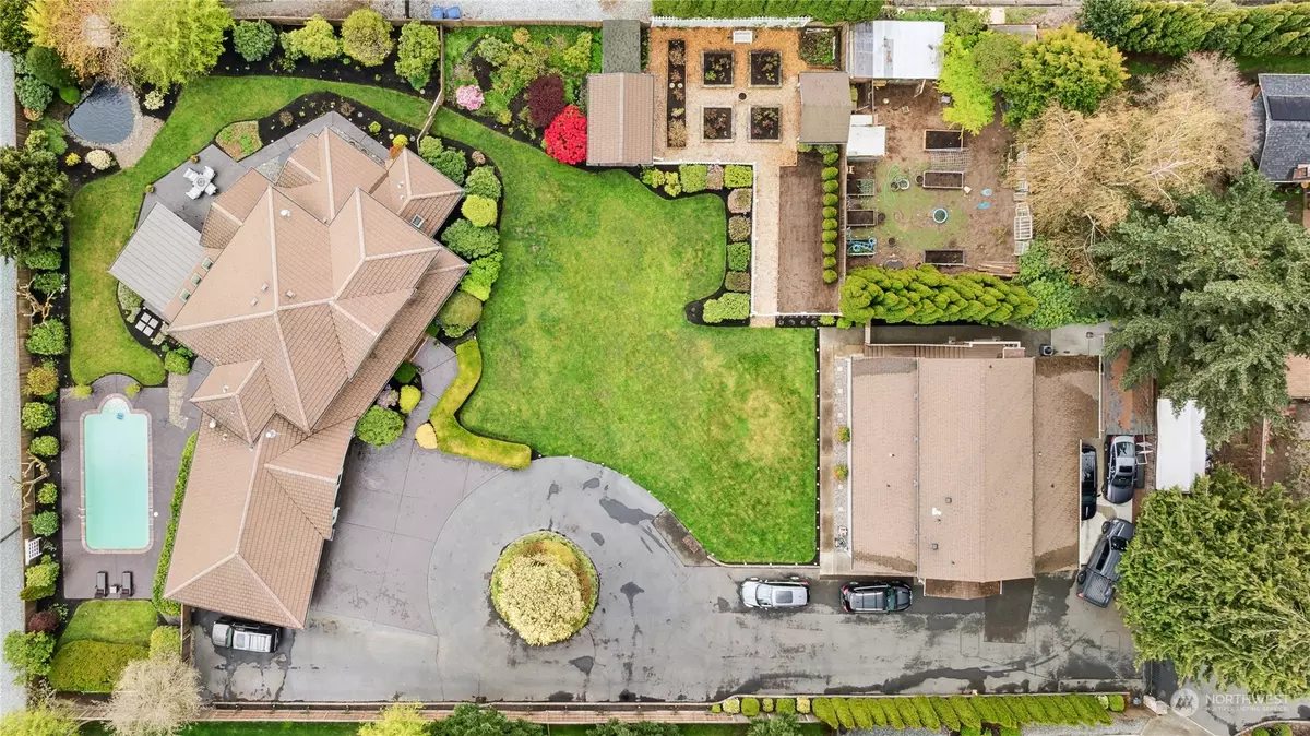 Puyallup, WA 98371,831 21st ST NW