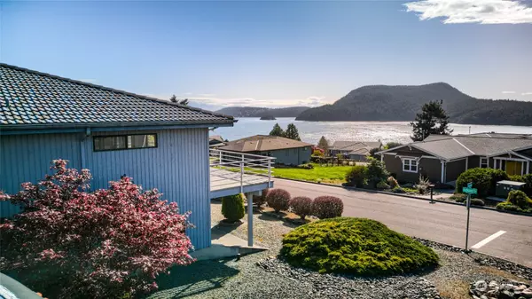 Anacortes, WA 98221,2701 Highland DR