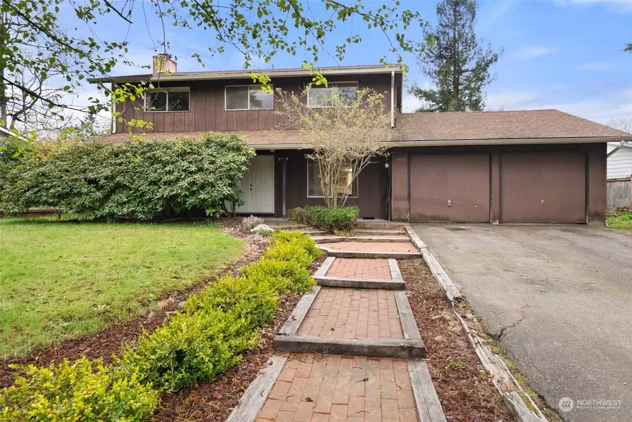 17007 138th PL SE, Renton, WA 98058