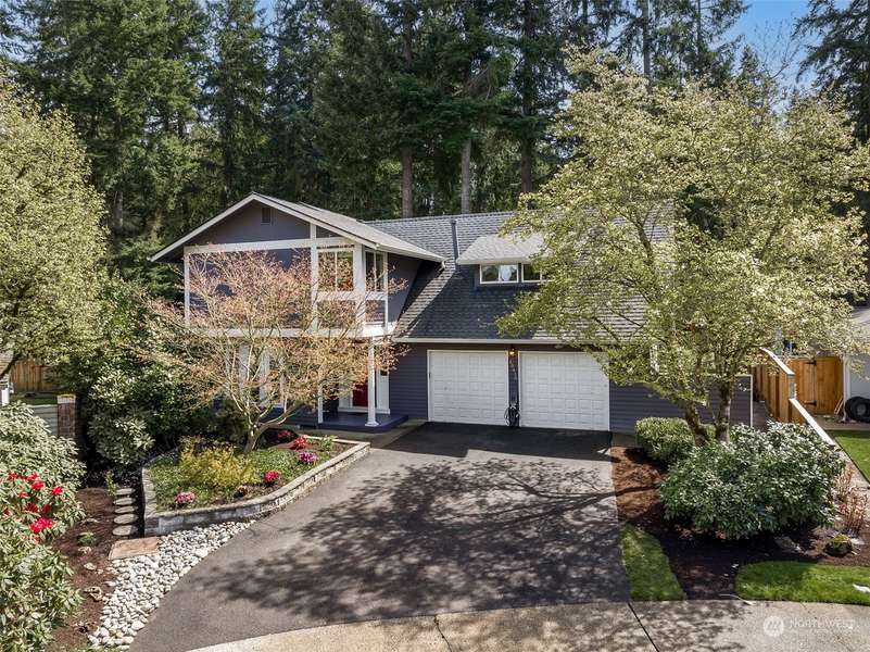 10410 165th PL NE, Redmond, WA 98052