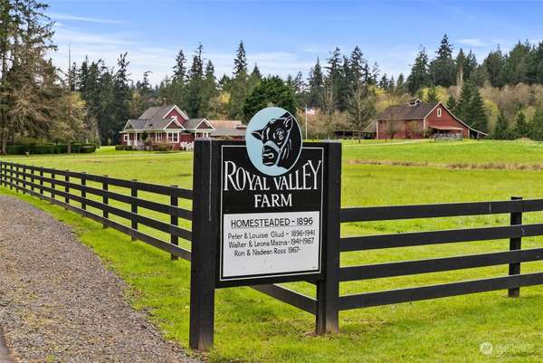 10373 Royal Valley RD NE, Poulsbo, WA 98370