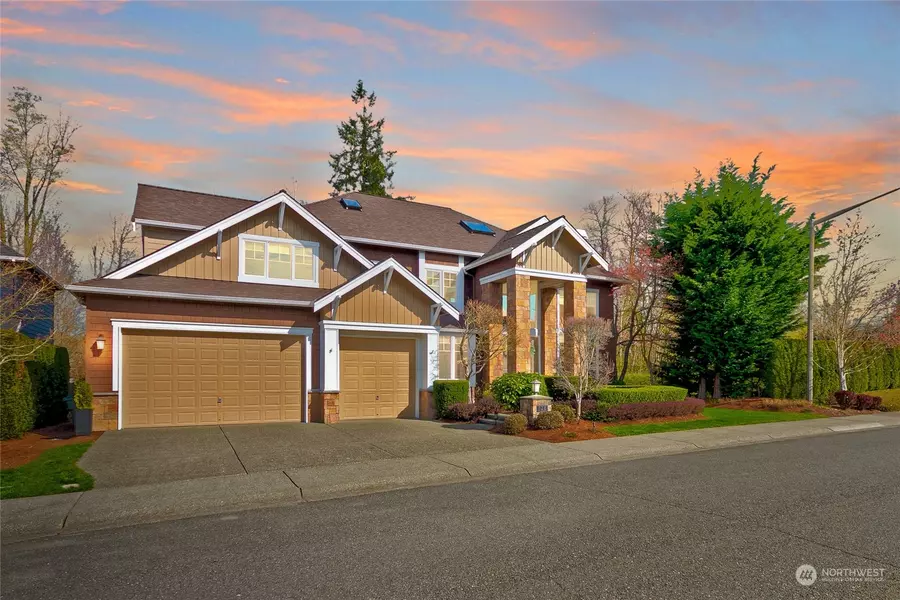 328 240th PL SE, Sammamish, WA 98074