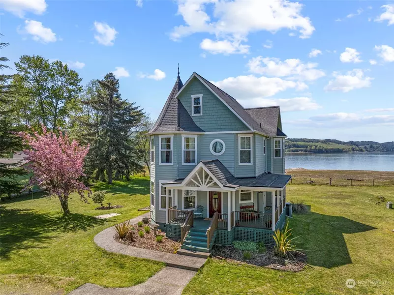 205 Ostervold RD, Cathlamet, WA 98612