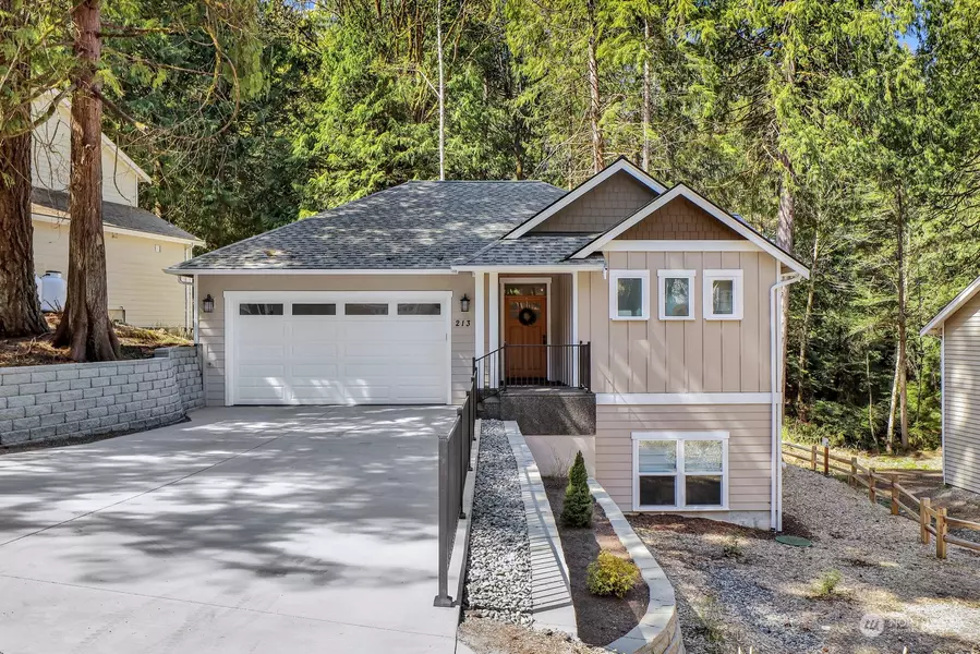 213 Harbor View Drive, Bellingham, WA 98229