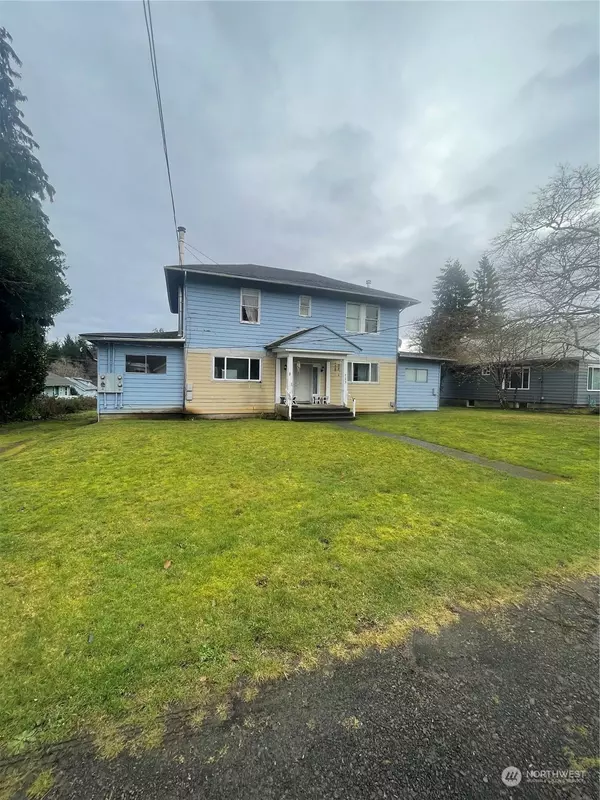 Raymond, WA 98577,723 Barnhart ST