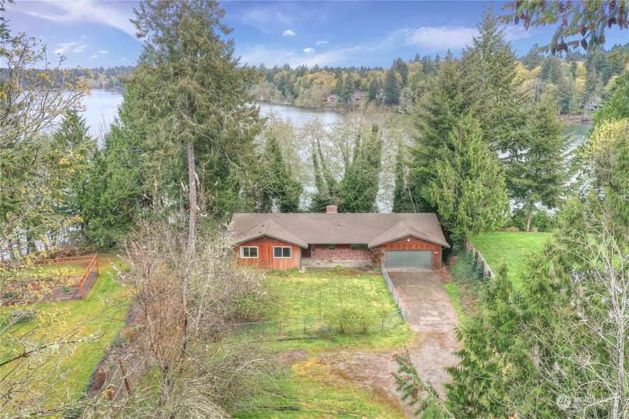 7804 Mirimichi DR NW, Olympia, WA 98502