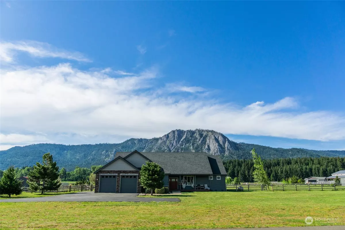 Cle Elum, WA 98922,270 Pine Ridge LN