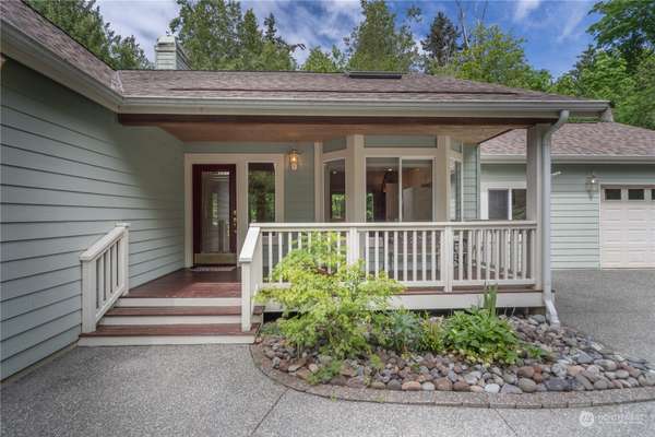 103 Cascade LN, Port Ludlow, WA 98365