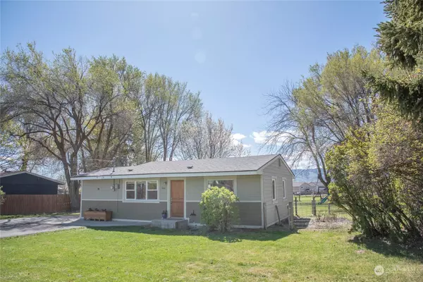 1924 W Dry Creek RD, Ellensburg, WA 98926