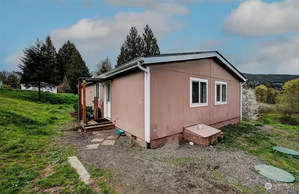 4108 Pleasant Hill RD, Kelso, WA 98626