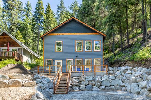 25615 Camp 12 RD, Leavenworth, WA 98826