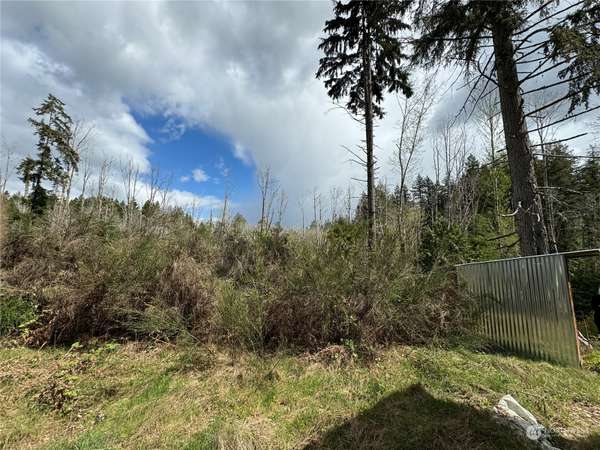 12512 Westbrook DR SW, Port Orchard, WA 98367