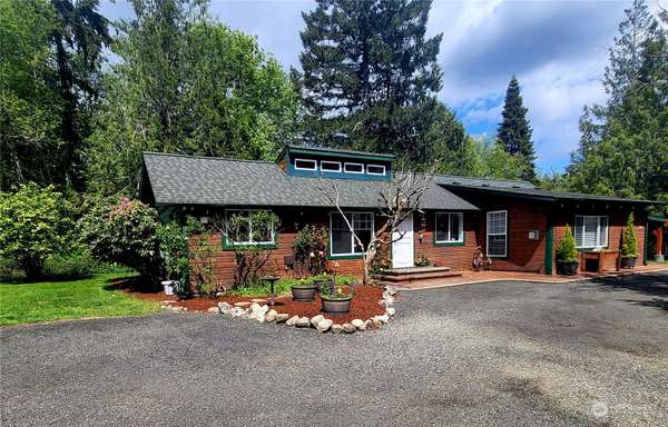 31 W Storeybrook LN, Shelton, WA 98584