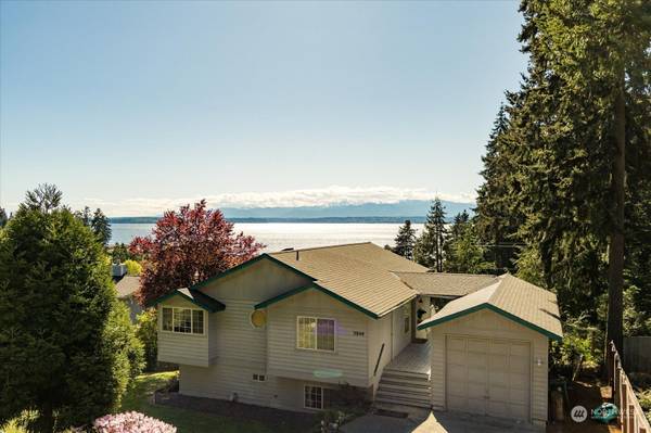 5944 Sundown LN, Freeland, WA 98249