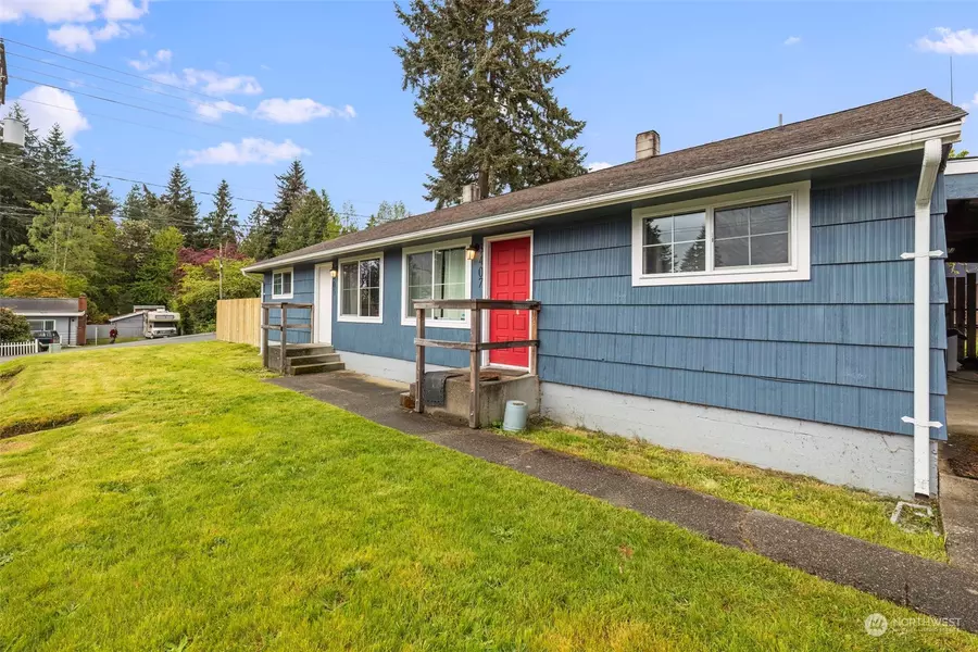 3405 Heider DR NE, Bremerton, WA 98310