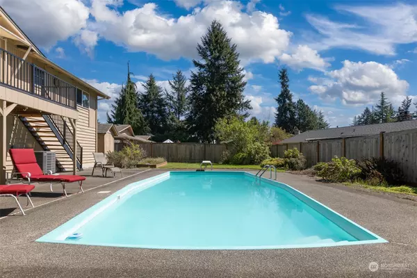 Bothell, WA 98011,8901 NE 191st PL