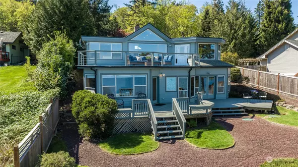 31410 Sunrise Beach DR NE, Kingston, WA 98346