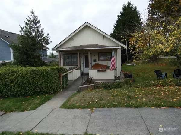 1217 15th Street, Anacortes, WA 98221