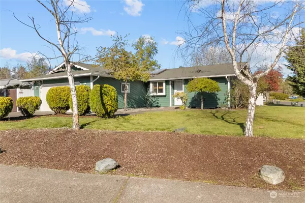 1142 Deerbrush DR SE, Olympia, WA 98513