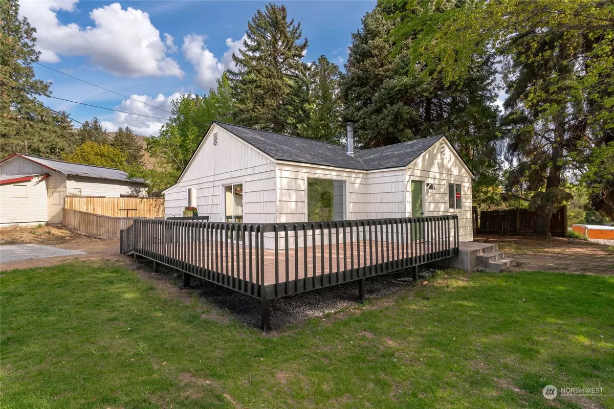 Entiat, WA 98822,2394 Albin DR