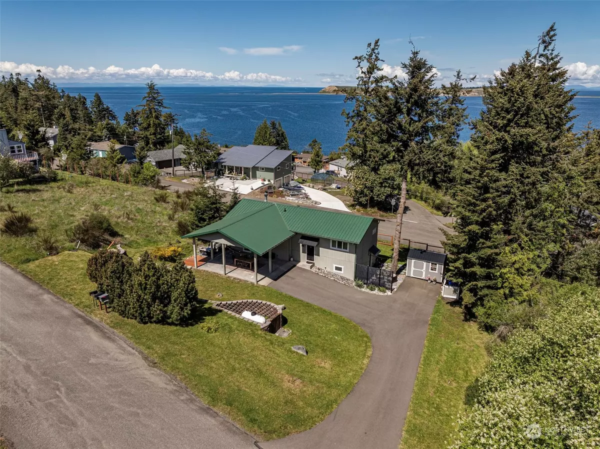 Sequim, WA 98382,371 Lupine Dr