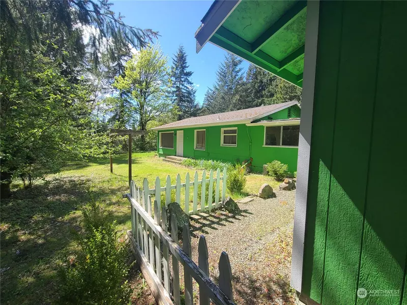 14711 Sherman DR NW, Gig Harbor, WA 98332