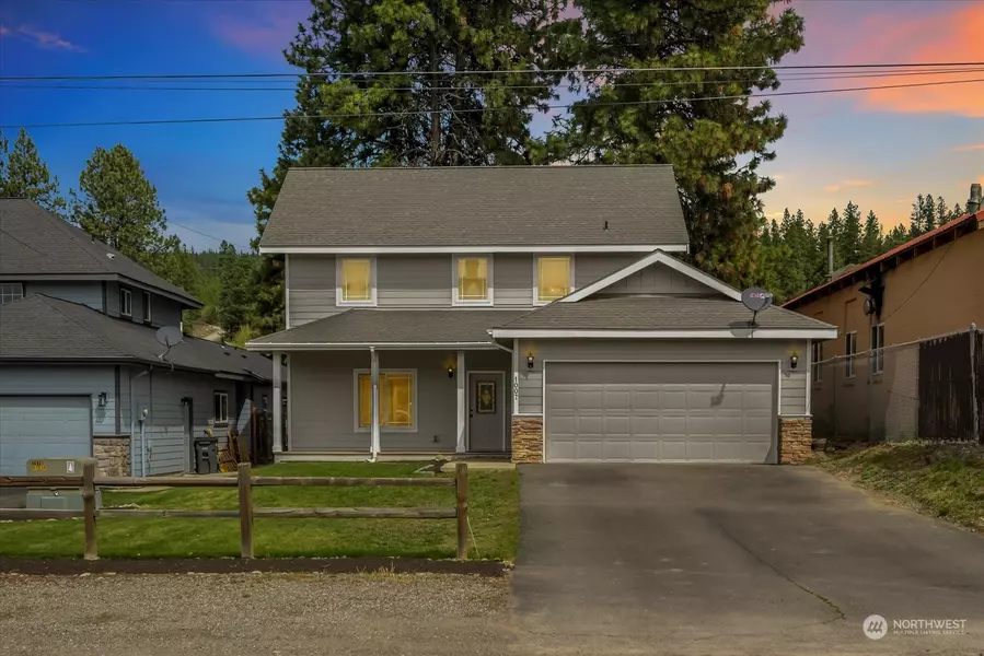 1007 E 3RD ST, Cle Elum, WA 98922