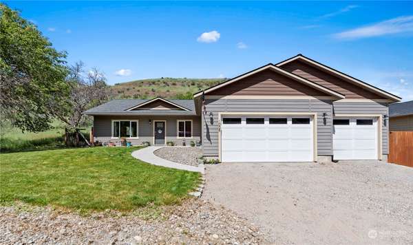 1008 Mesa PL,  Entiat,  WA 98822