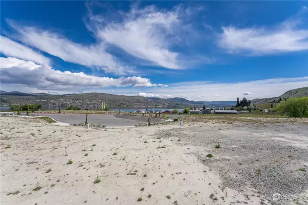 Chelan, WA 98816,174 Loretta LN