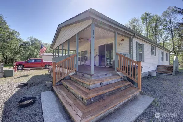313 Godsey LN, Long Beach, WA 98631