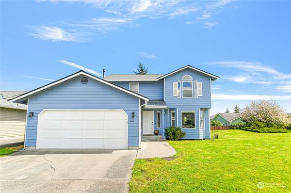 404 SW Erie CIR, Oak Harbor, WA 98277