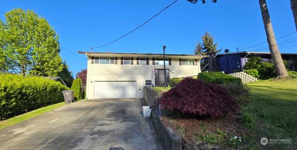 4403 Thomson AVE, Everett, WA 98203