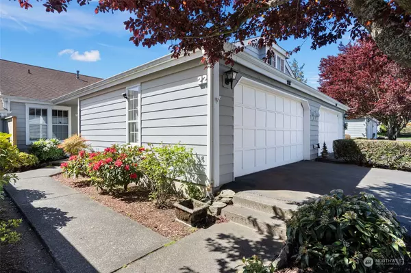 6020 N Highlands Pkwy #22J, Tacoma, WA 98406