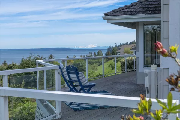 51 Windrose DR, Port Ludlow, WA 98365