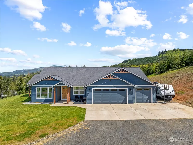 240 Young RD, Kelso, WA 98626