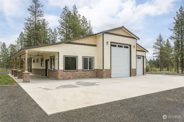 35315 S Bootstrap Ln, Cheney, WA 99004