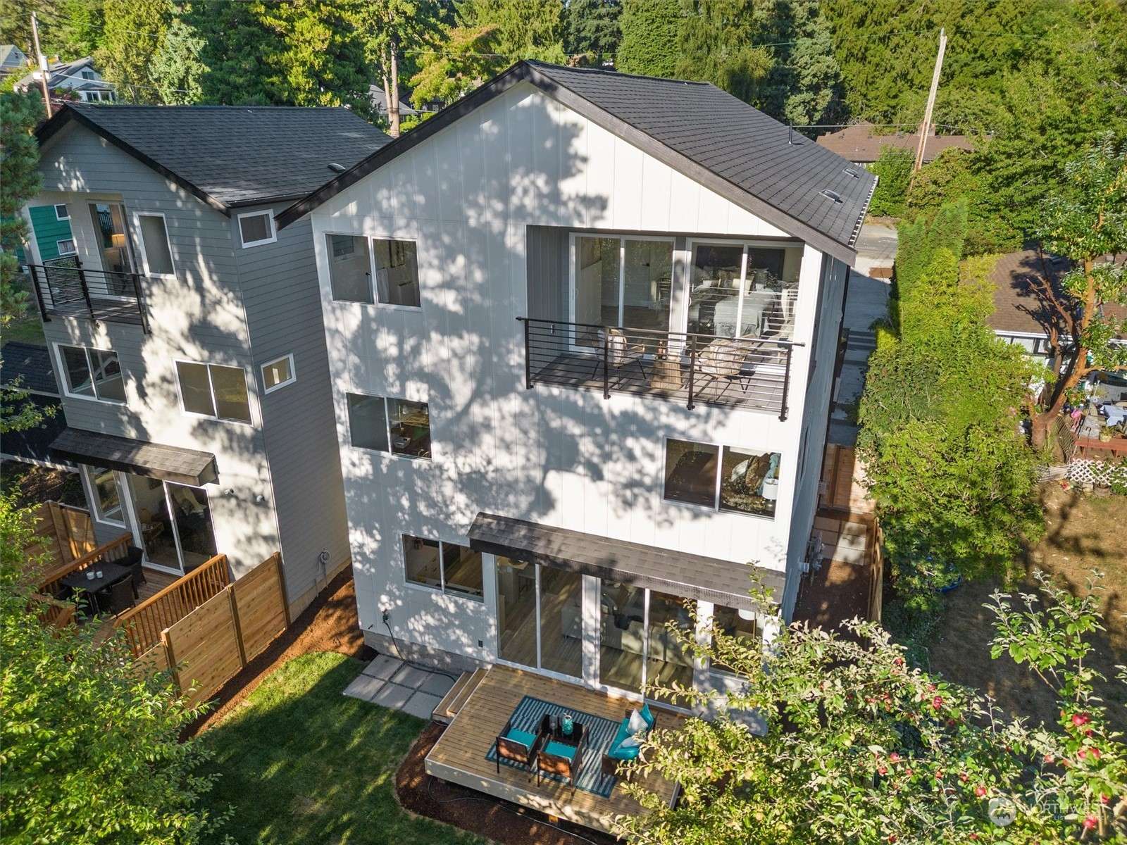 11531 38th AVE NE, Seattle, WA 98125